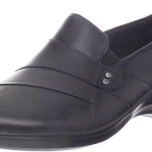 Women's Leather Slip-On Loafer 8W Comfort Casual Shoes for Everyday Wear